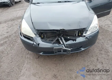 2005 Honda Accord 2.4 Lx z USA, uszkodzony, nr VIN 1HGCM56495A141547